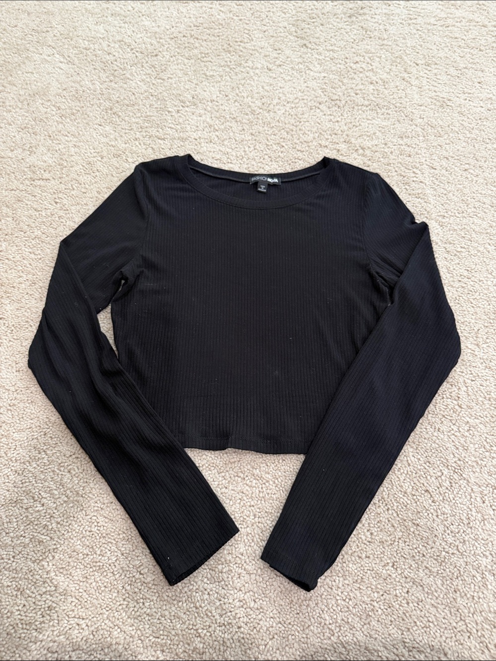 Brandy Melville Black Ribbed Long-Sleeve Crop Tee